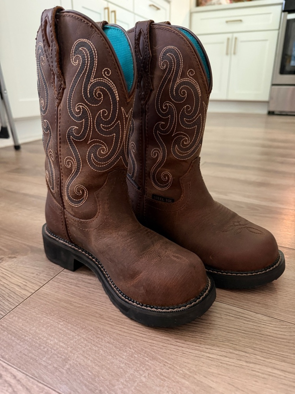 Justin “Tasha” Steel Toe Work Boot –  Size 6B